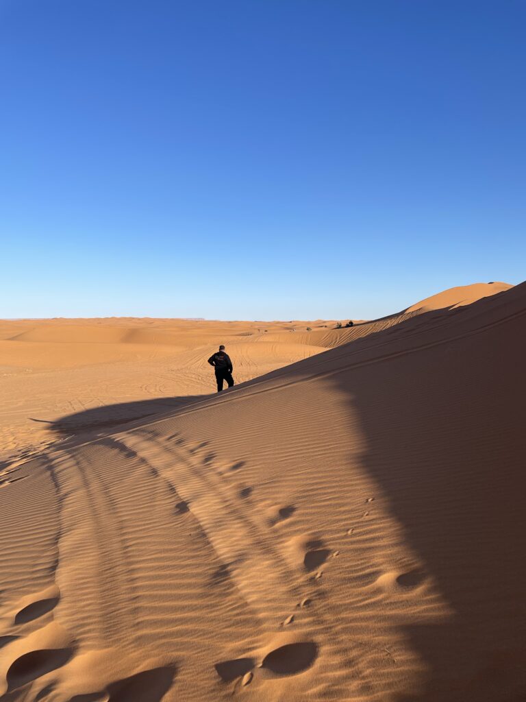 Die ersten Dünen der Sahara – Unser Reiseblog
